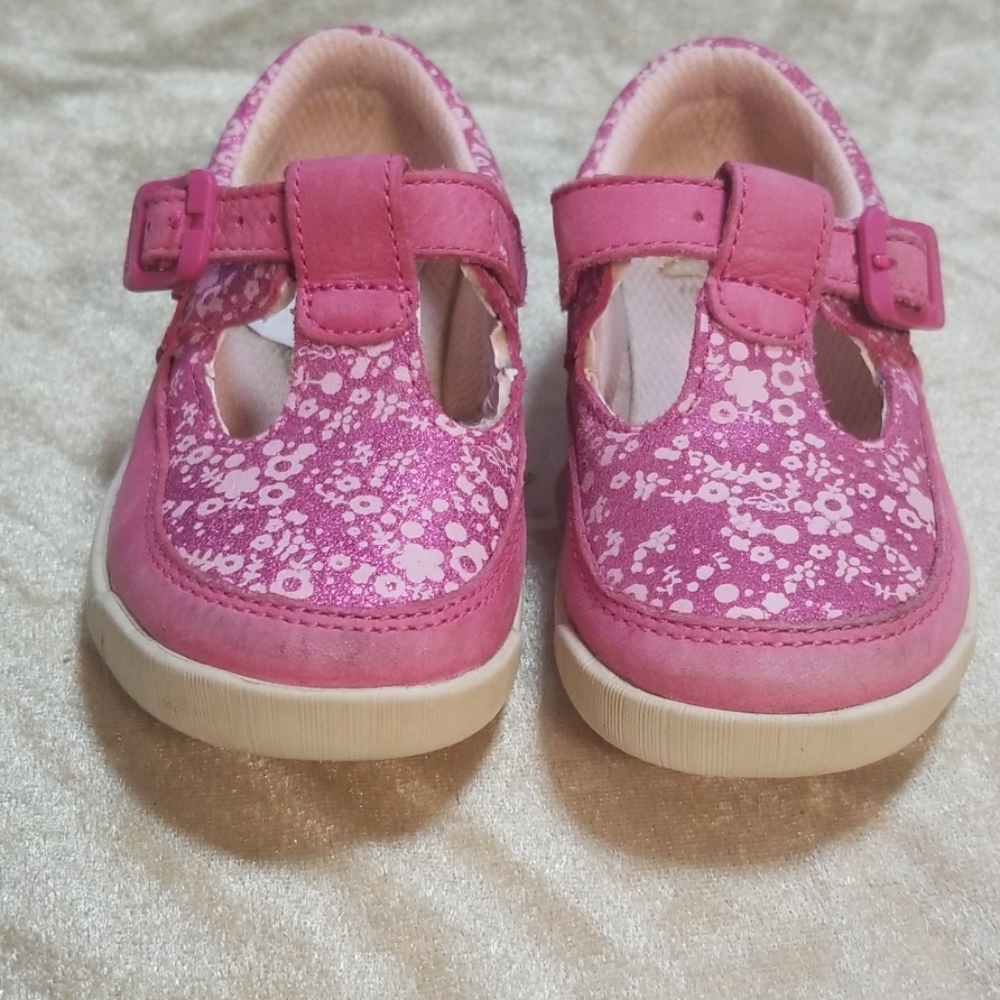 Shoes for girls